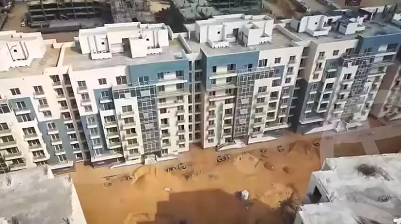 https://aqarmap.com.eg/en/listing/6683022-for-sale-cairo-new-administrative-capital-r7-oia