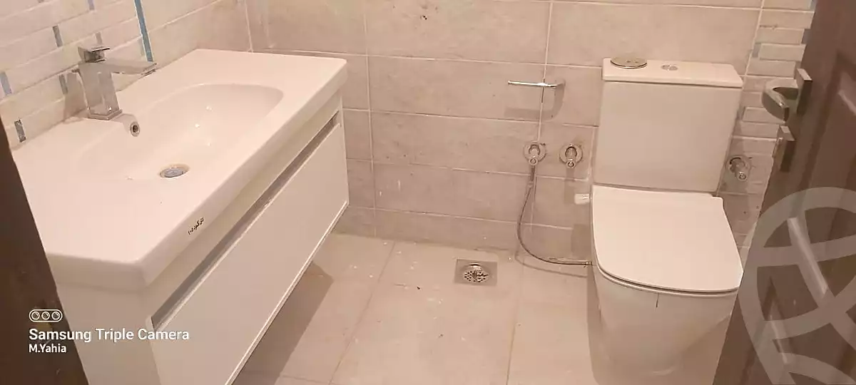 https://aqarmap.com.eg/en/listing/6683943-for-rent-cairo-new-cairo-compounds-les-rois