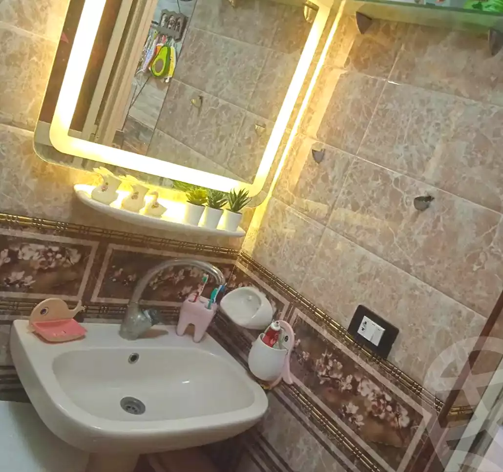 https://aqarmap.com.eg/ar/listing/6684602-for-sale-alexandria-lsywf-el-falki