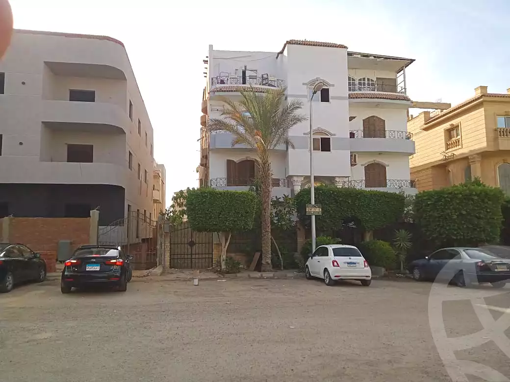 https://aqarmap.com.eg/ar/listing/6684657-for-sale-cairo-new-cairo-el-ahyaa-first-neighborhood-street-1
