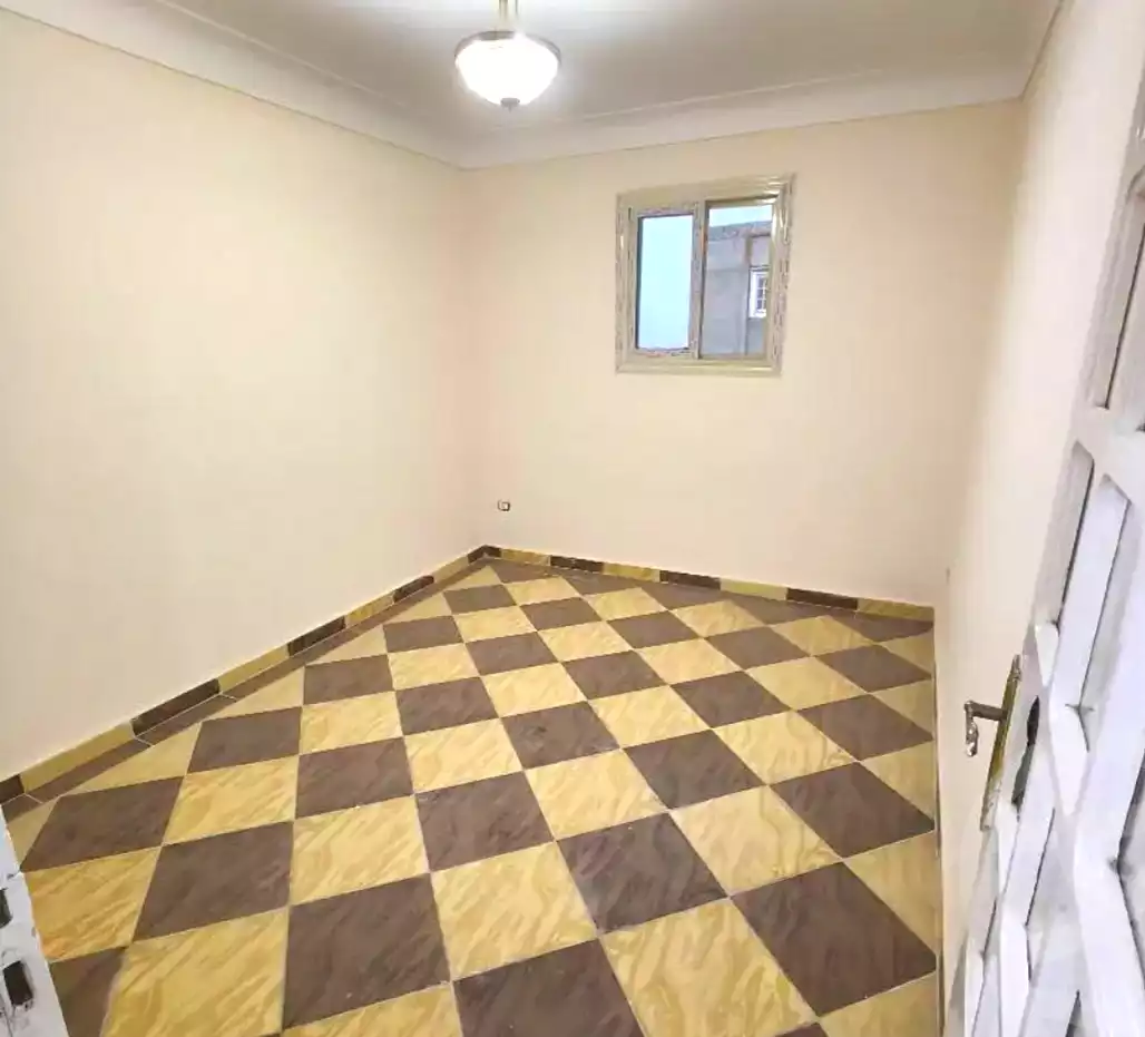 https://aqarmap.com.eg/en/listing/6684680-for-sale-alexandria-lsywf-el-falki