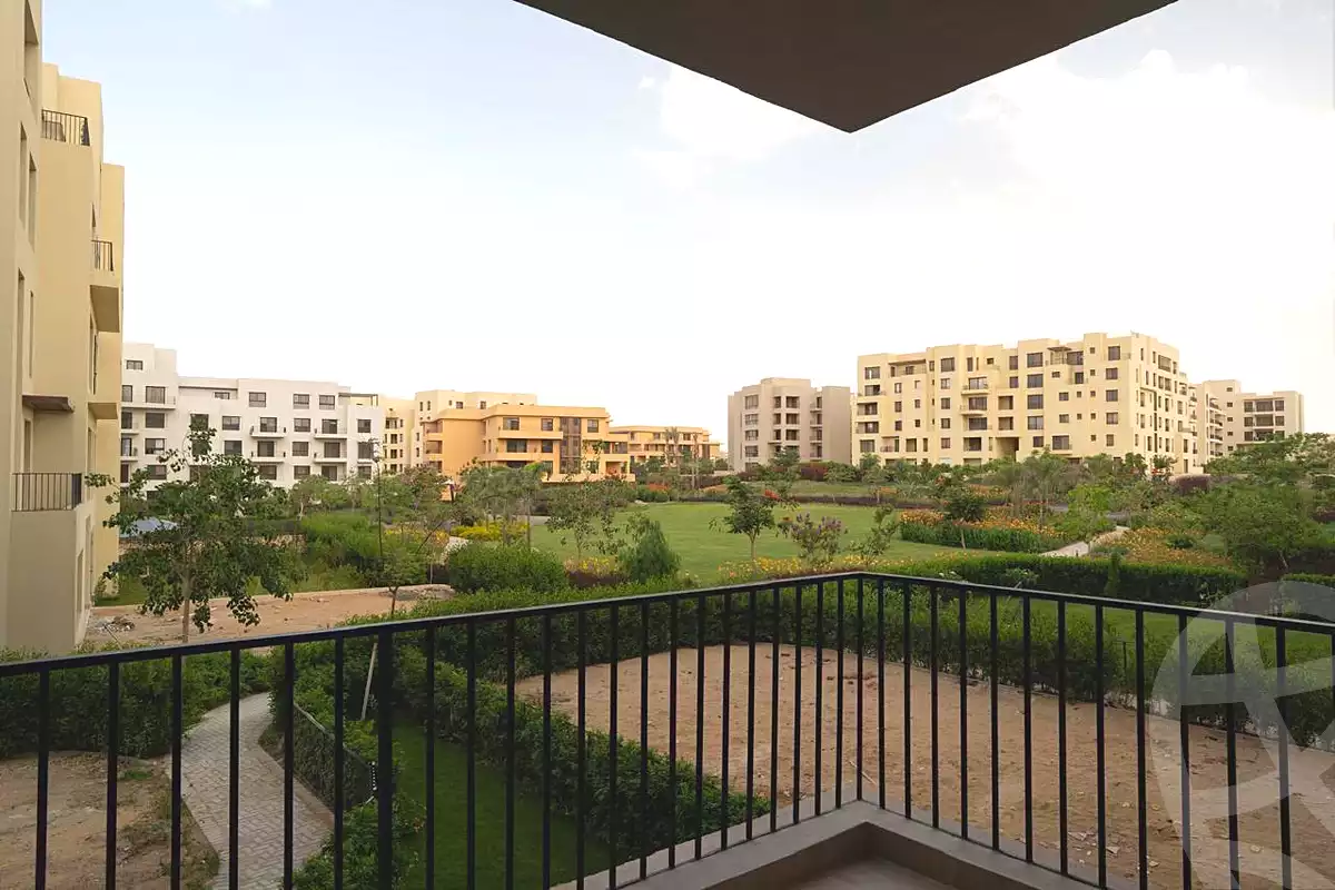 https://aqarmap.com.eg/ar/listing/6685416-for-sale-cairo-6th-of-october-hadaeq-october-kmbwnd-fy-hdyq-ktwbr-o-west-w-byzns-dystrykt-wrskwm-llttwyr