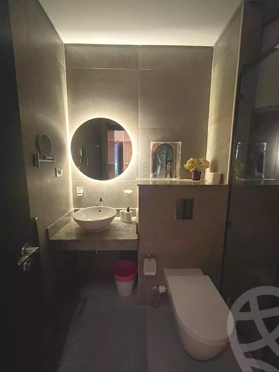 https://aqarmap.com.eg/ar/listing/6685447-for-sale-cairo-el-sheikh-zayed-city-compounds-zyd-wr-llttwyr-park-towers-zed-el-sheikh-zayed-compound