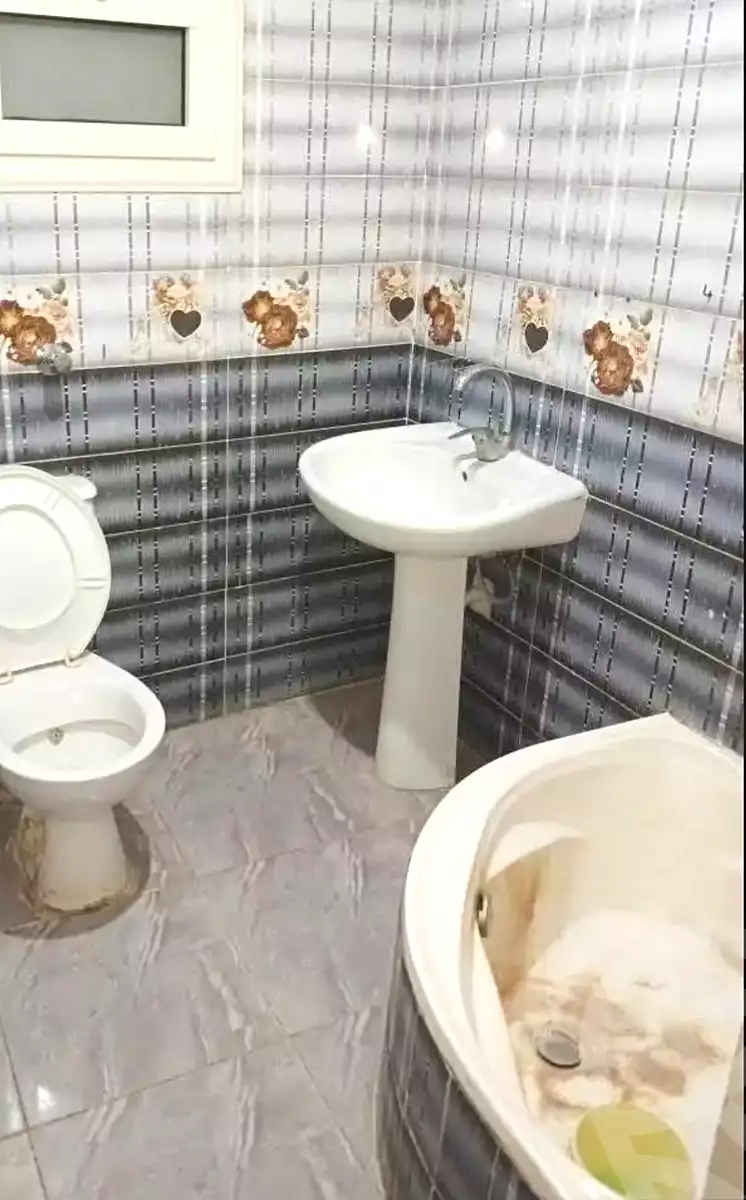 https://aqarmap.com.eg/ar/listing/6685508-for-sale-alexandria-el-asafra-l-sfr-bhry