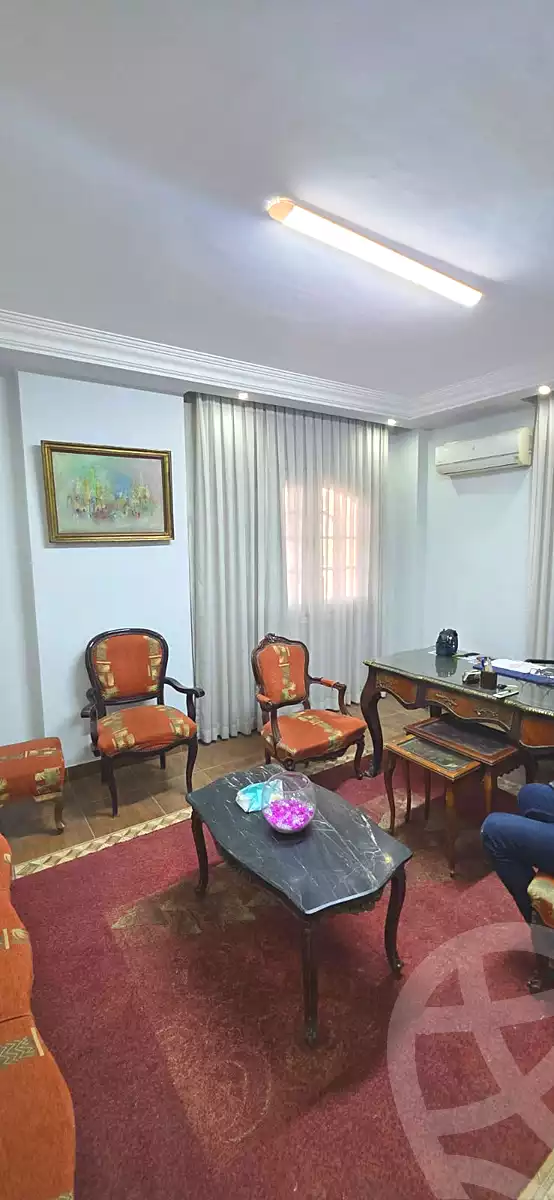 https://aqarmap.com.eg/ar/listing/6684407-for-rent-cairo-6th-of-october-el-ahyaa-neighborhood-1st