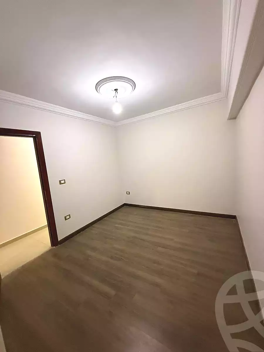 https://aqarmap.com.eg/en/listing/6686027-for-sale-alexandria-el-mandara-alex-el-mandara-bahri