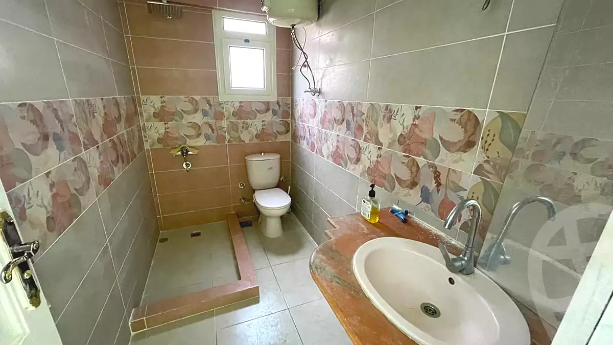 https://aqarmap.com.eg/ar/listing/6686112-for-sale-alexandria-lauran-shr-bw-qyr-tryq-lhry
