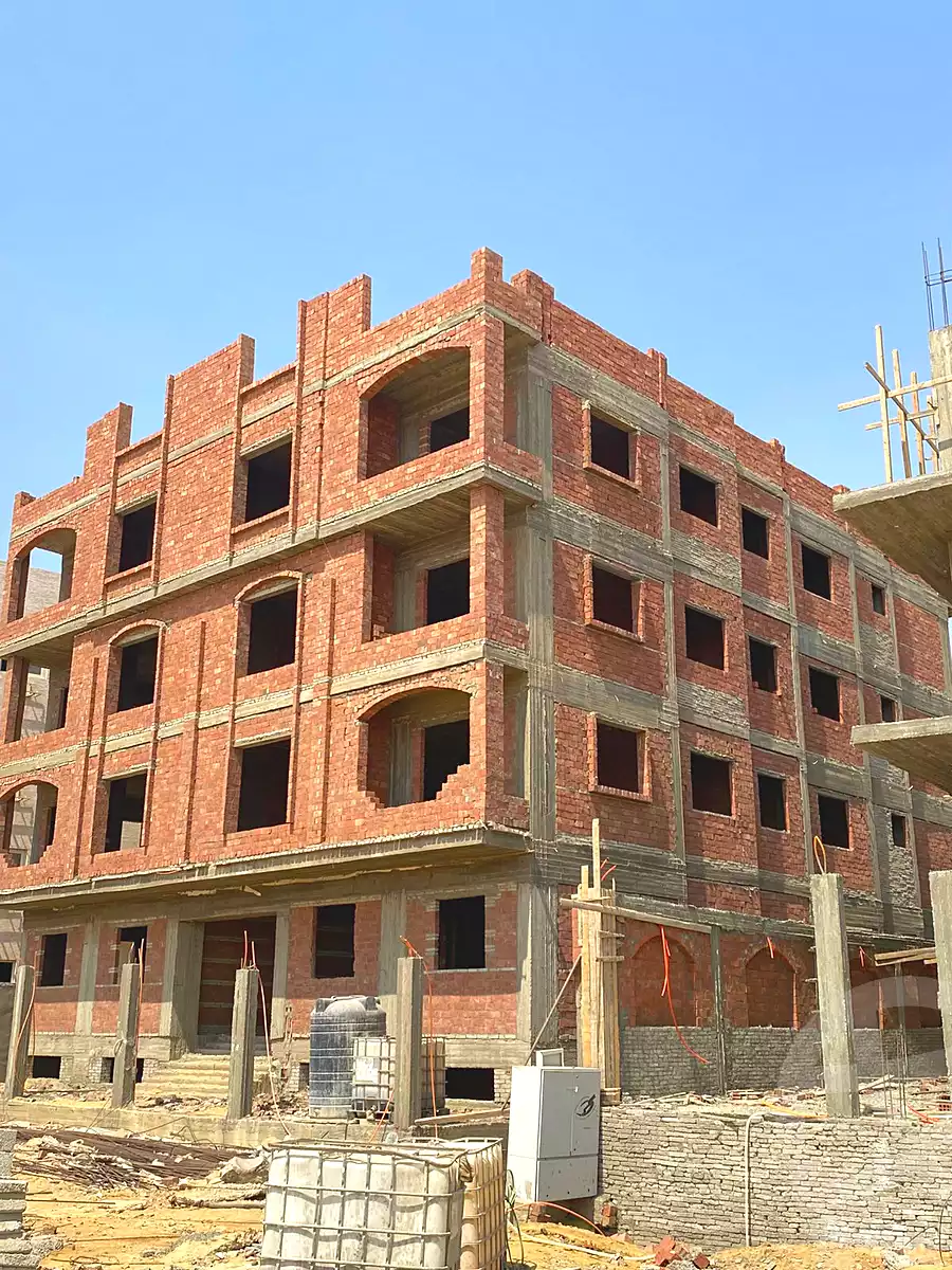 https://aqarmap.com.eg/ar/listing/6686362-for-sale-cairo-new-cairo-bait-el-watan-eighth-neighborhood