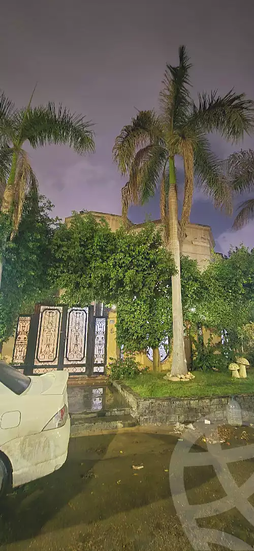 https://aqarmap.com.eg/ar/listing/6686393-for-sale-cairo-new-cairo-el-ahyaa-first-neighborhood-street-1