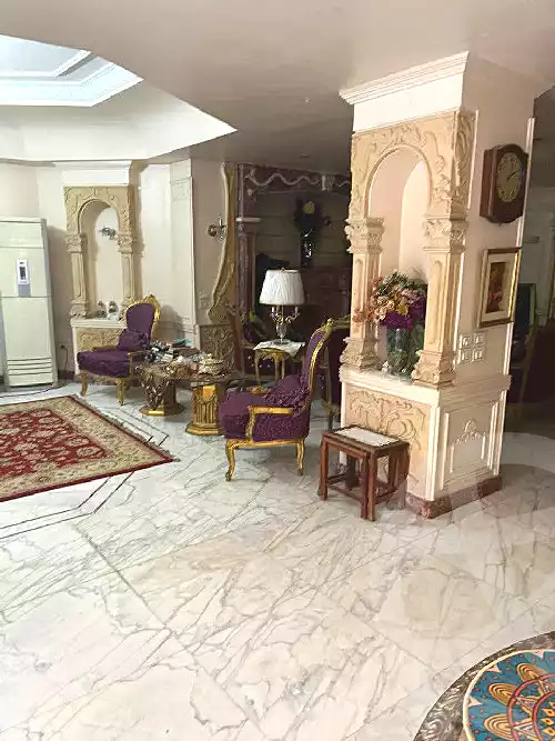https://aqarmap.com.eg/ar/listing/6686393-for-sale-cairo-new-cairo-el-ahyaa-first-neighborhood-street-1