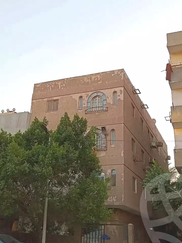 https://aqarmap.com.eg/ar/listing/6686590-for-sale-cairo-helwan-madinet-el-moazafeen