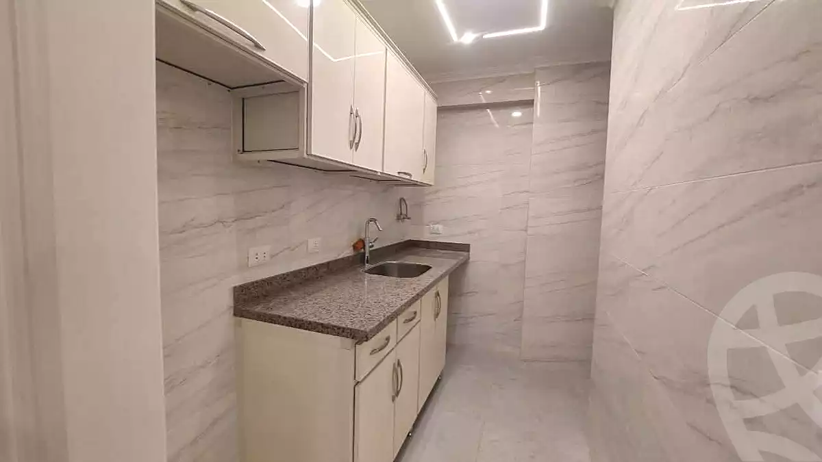 https://aqarmap.com.eg/ar/listing/6686599-for-rent-alexandria-sydy-bshr-sydy-bshr-bhry-khalil-hamada-st