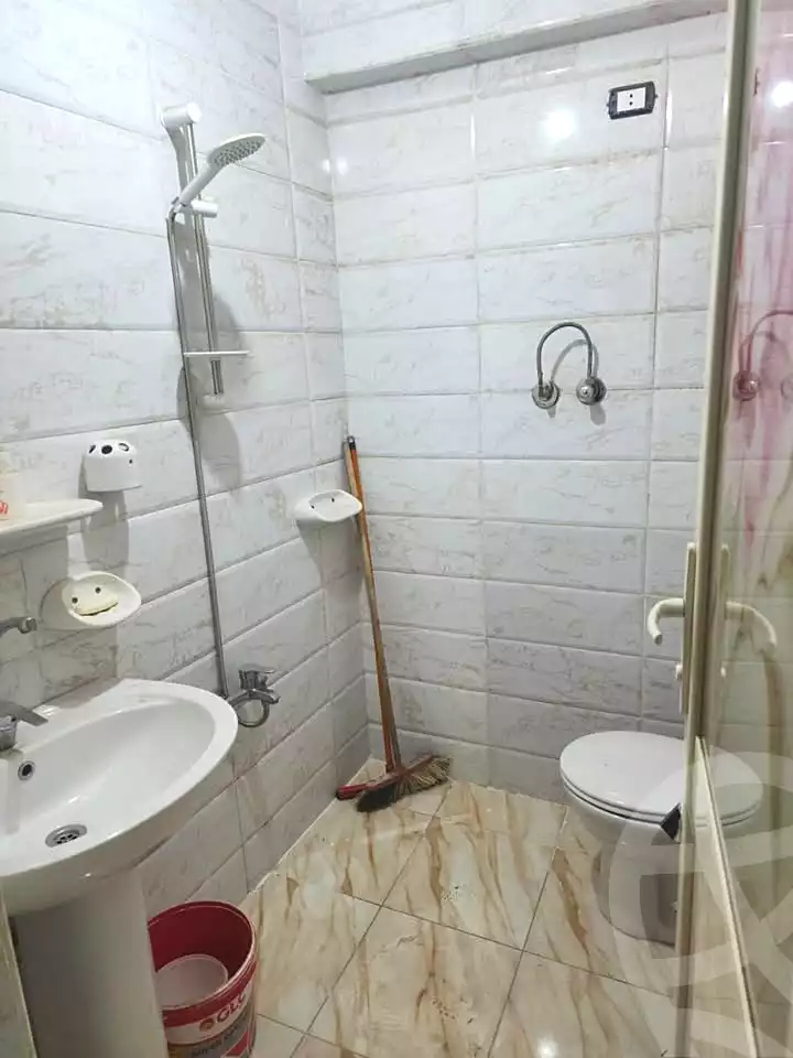 https://aqarmap.com.eg/ar/listing/6686616-for-sale-alexandria-sydy-bshr-sydy-bshr-bhry-khalil-hamada-st