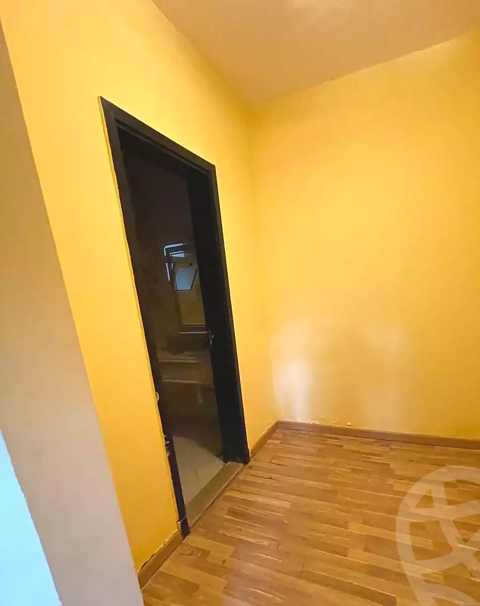 https://aqarmap.com.eg/en/listing/6686884-for-sale-cairo-el-sheikh-zayed-city-compounds-dh-drys