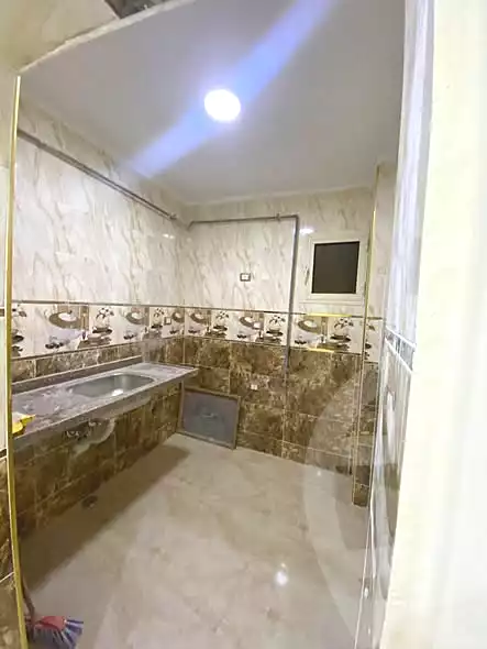 https://aqarmap.com.eg/ar/listing/6687252-for-sale-alexandria-l-jmy-lbytsh-el-reyad-st