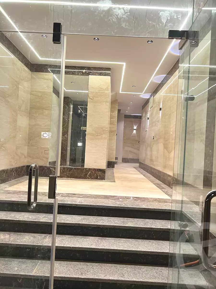 https://aqarmap.com.eg/ar/listing/6687477-for-sale-cairo-el-sheikh-zayed-city-el-hay-elthamen-area-3