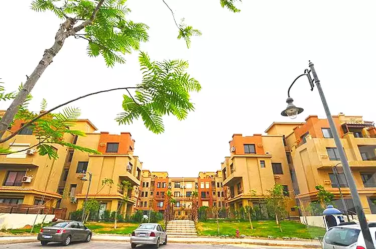 https://aqarmap.com.eg/en/listing/6687551-for-sale-cairo-el-sheikh-zayed-city-compounds-casa