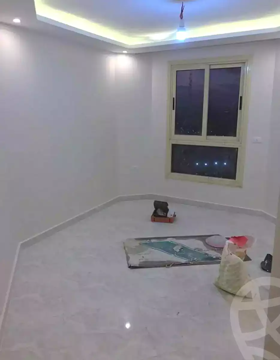 https://aqarmap.com.eg/ar/listing/6688618-for-rent-alexandria-el-montazah-compounds-in-el-montazah-royal-plaza-compound-al-halawany