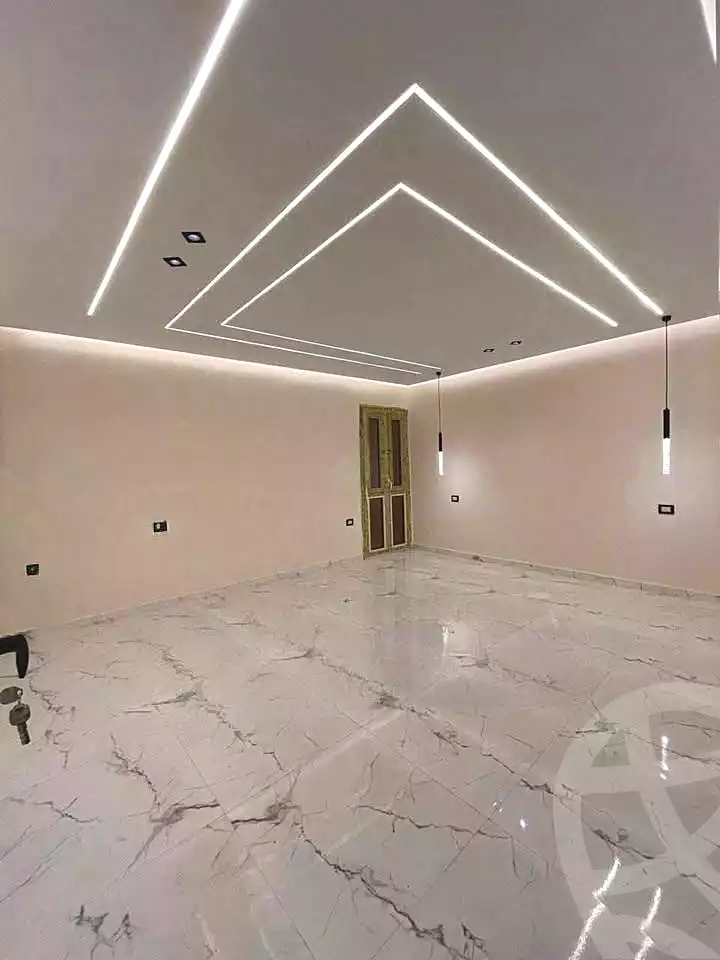 https://aqarmap.com.eg/ar/listing/6689380-for-sale-alexandria-l-jmy-lbytsh-bianchiii-el-arbaeen-st