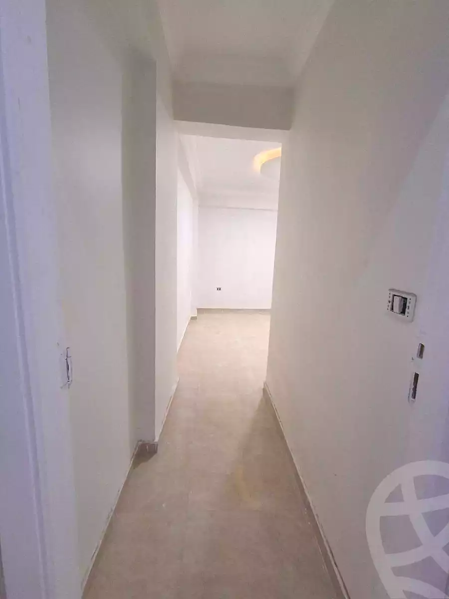 https://aqarmap.com.eg/ar/listing/6689394-for-sale-alexandria-l-jmy-lbytsh-bianchiii-el-bashwat-st