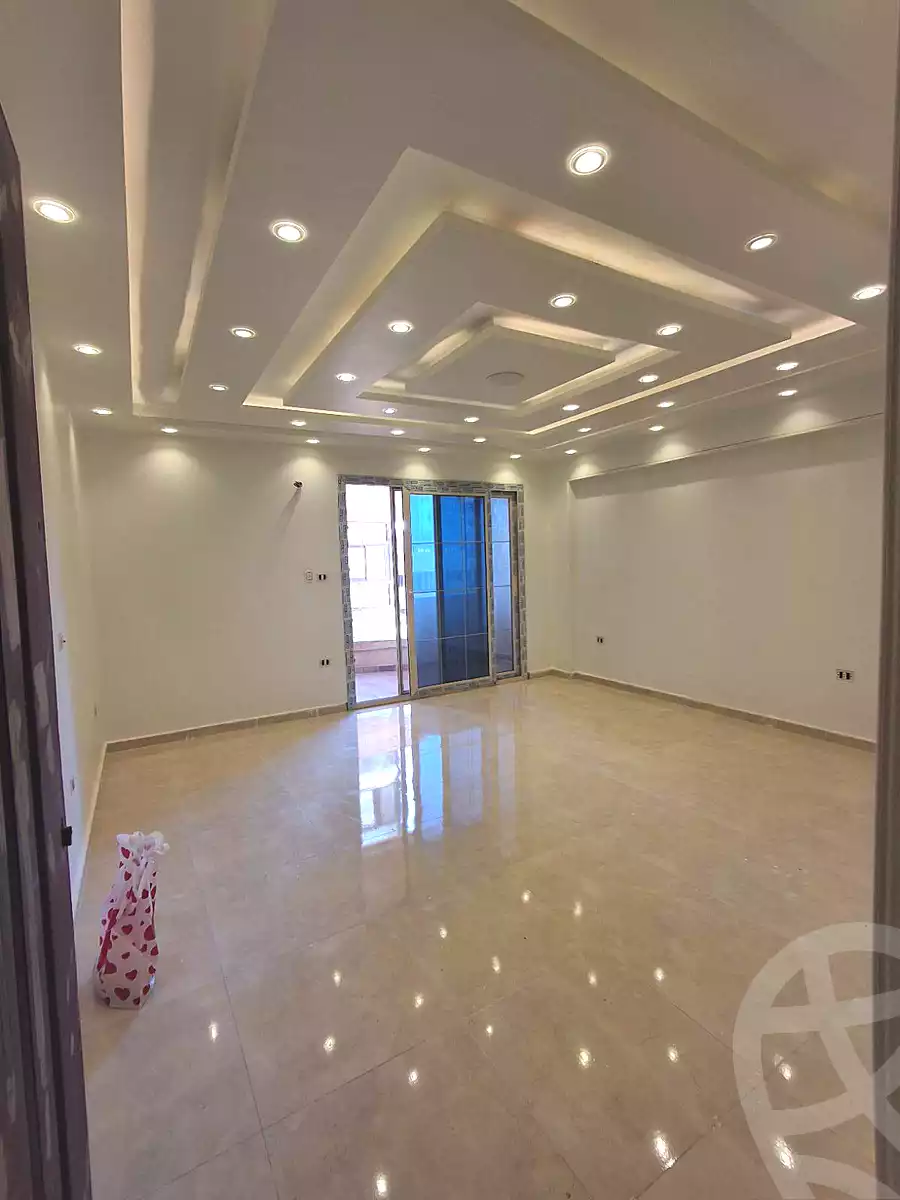 https://aqarmap.com.eg/ar/listing/6689394-for-sale-alexandria-l-jmy-lbytsh-bianchiii-el-bashwat-st