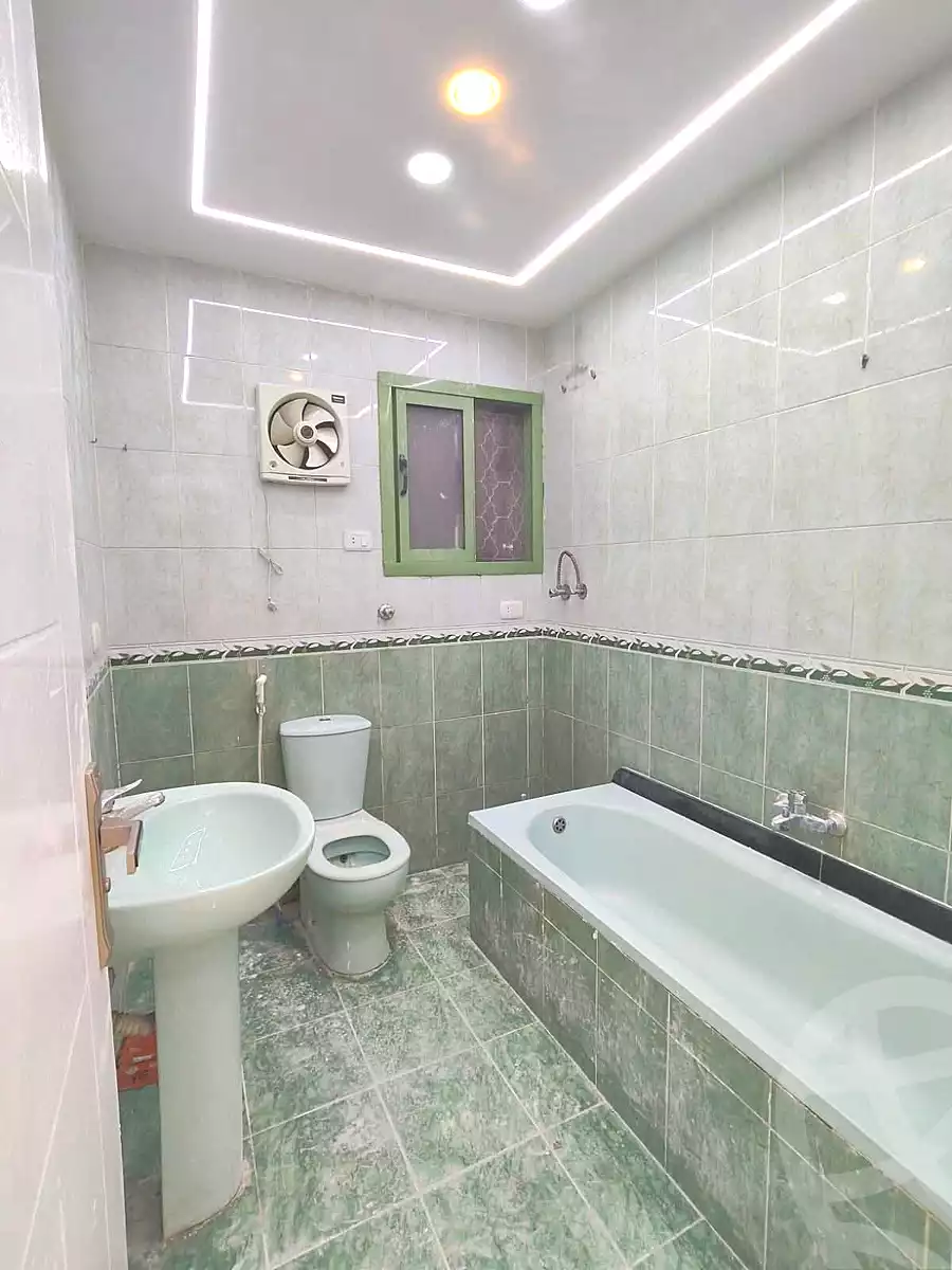 https://aqarmap.com.eg/ar/listing/6689442-for-sale-alexandria-sydy-bshr-sydy-bshr-bhry-gamal-abd-el-nasir-st