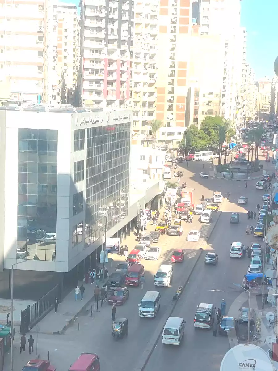 https://aqarmap.com.eg/ar/listing/6689442-for-sale-alexandria-sydy-bshr-sydy-bshr-bhry-gamal-abd-el-nasir-st