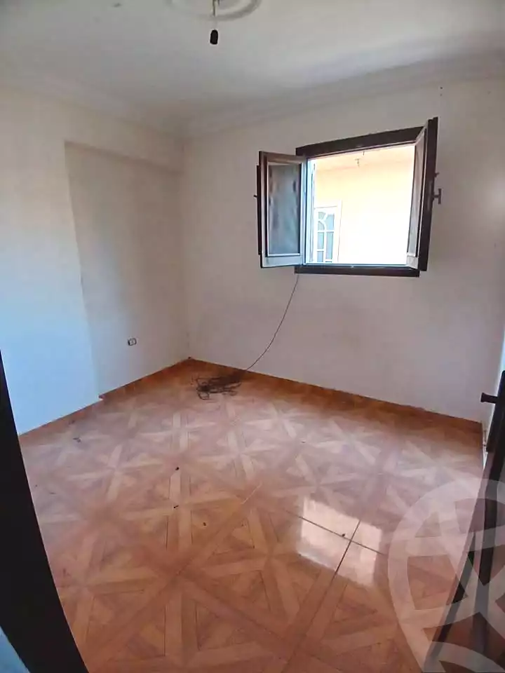 https://aqarmap.com.eg/en/listing/6689585-for-sale-alexandria-el-asafra-seyam-st