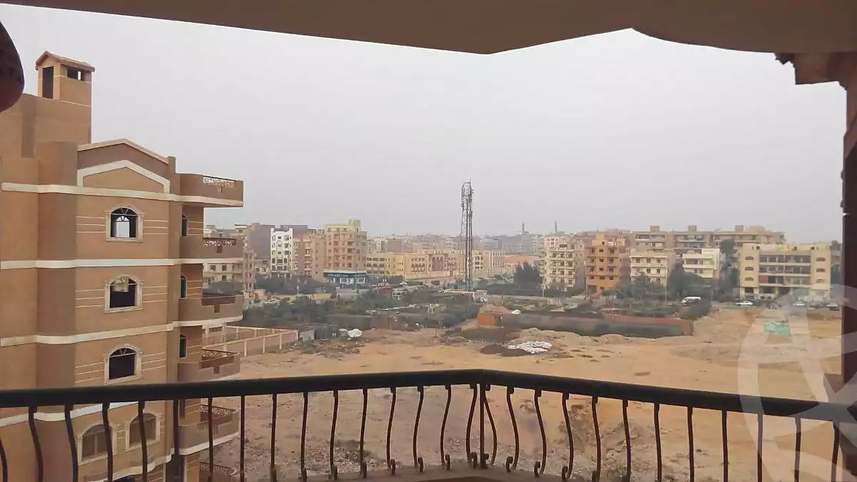 https://aqarmap.com.eg/ar/listing/6689768-for-sale-cairo-6th-of-october-el-ahyaa-neighborhood-5th-street-2