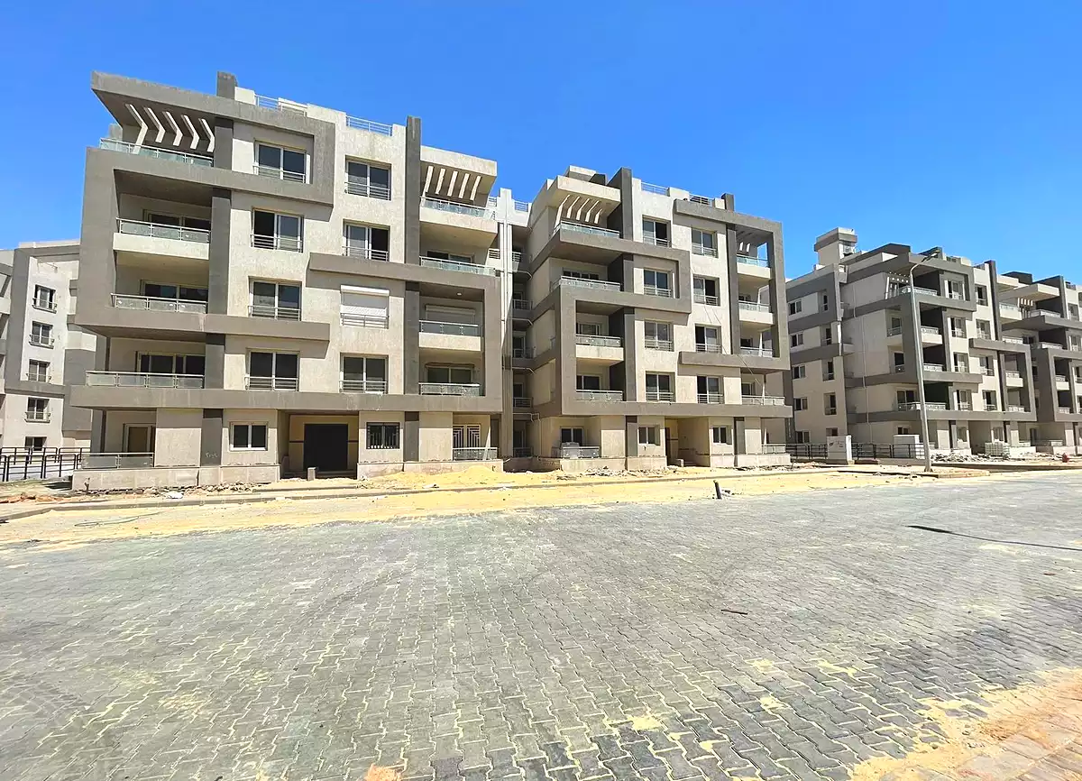https://aqarmap.com.eg/ar/listing/6690794-for-sale-cairo-6th-of-october-compounds-kmbwnd-jm-lqhr