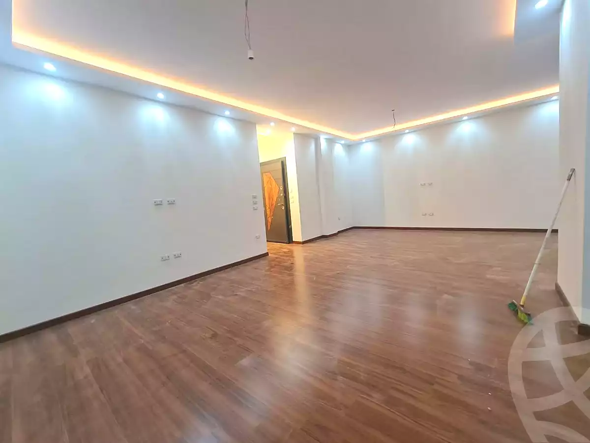 https://aqarmap.com.eg/en/listing/6690890-for-rent-cairo-new-cairo-el-kornfol-el-kornfol-8