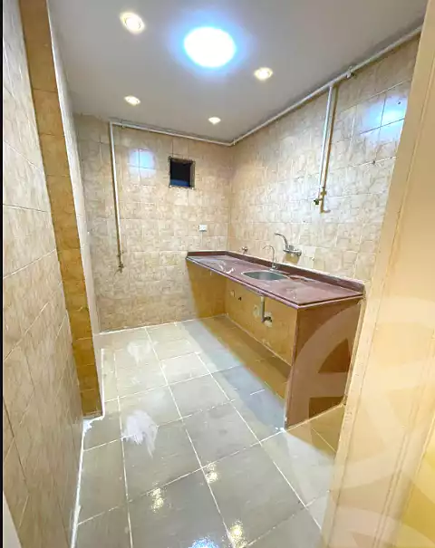 https://aqarmap.com.eg/ar/listing/6691456-for-sale-alexandria-sydy-bshr-sydy-bshr-bhry-gamal-abd-el-nasir-st