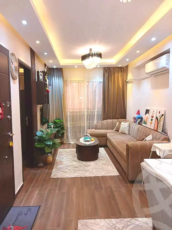 https://aqarmap.com.eg/ar/listing/6692501-for-sale-cairo-ain-shams-ahmed-esmat-st