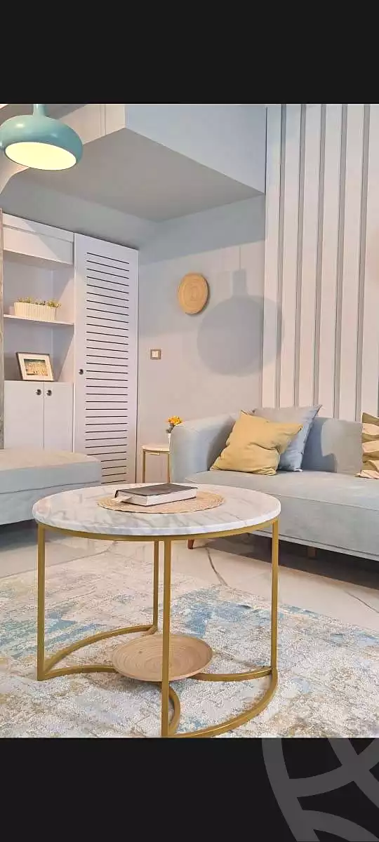 https://aqarmap.com.eg/en/listing/6692797-for-sale-cairo-new-cairo-compounds-mountain-view-hyde-park