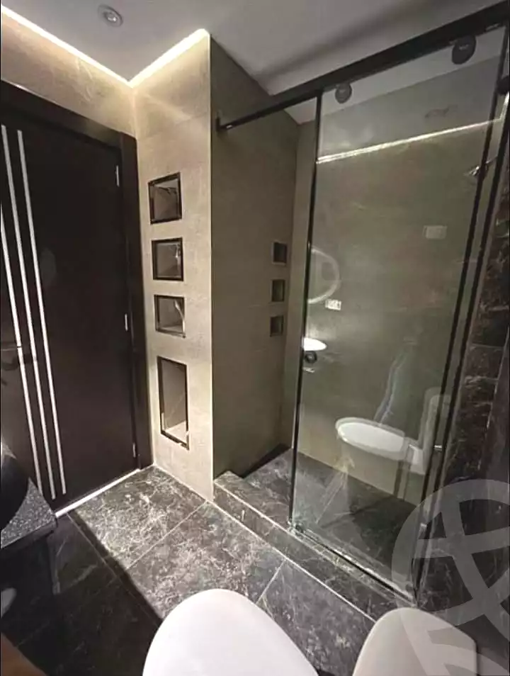 https://aqarmap.com.eg/en/listing/6692890-for-rent-cairo-el-sheikh-zayed-city-compounds-el-khamayel