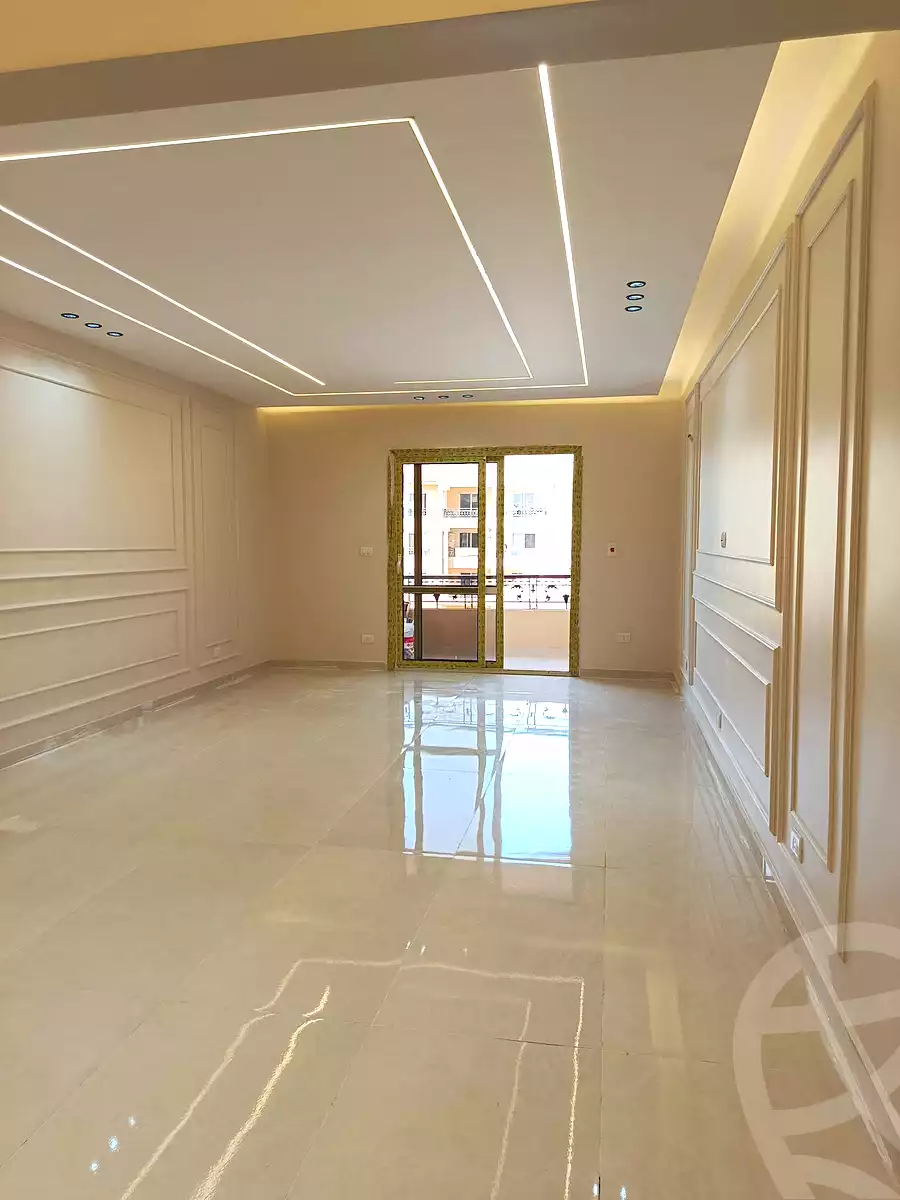 https://aqarmap.com.eg/en/listing/6692918-for-sale-cairo-el-sheikh-zayed-city-compounds-el-khamayel