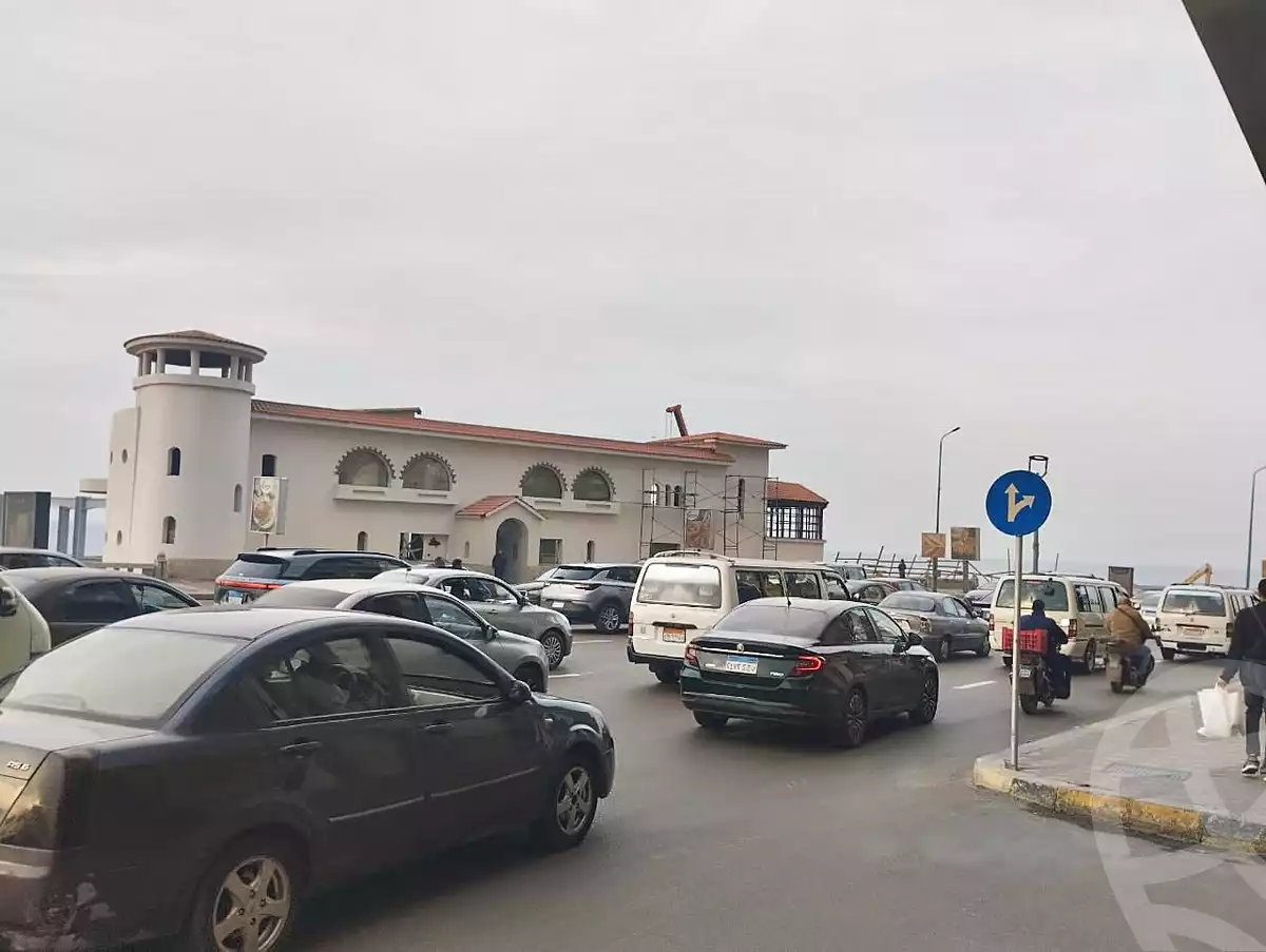 https://aqarmap.com.eg/en/listing/6693148-for-rent-alexandria-stanley-abd-el-aziz-fahmy-st