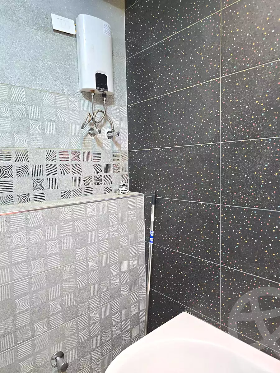 https://aqarmap.com.eg/ar/listing/6693394-for-rent-cairo-6th-of-october-compounds-october-plaza