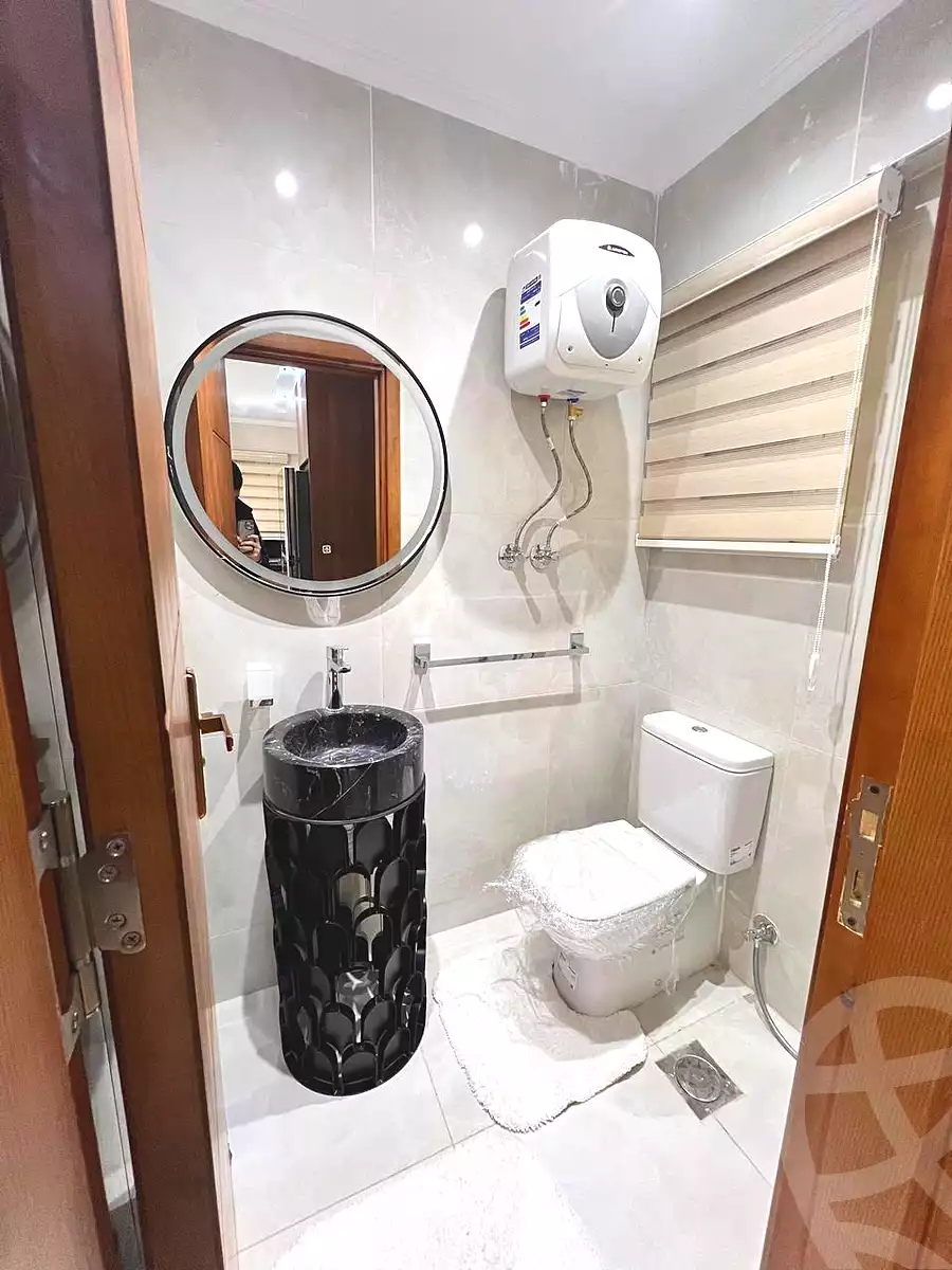 https://aqarmap.com.eg/en/listing/6693471-for-sale-cairo-new-cairo-compounds-mwrd-fq-llttwyr