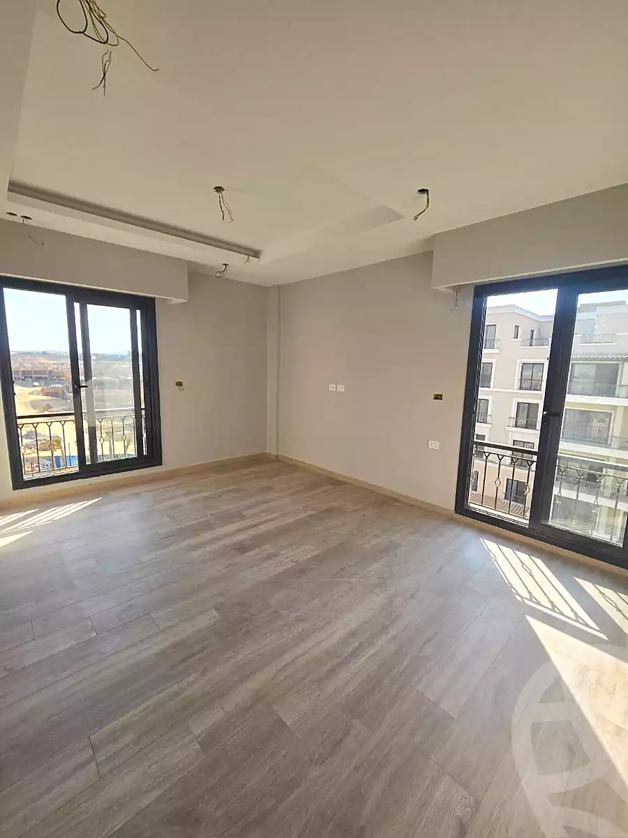 https://aqarmap.com.eg/ar/listing/6693767-for-rent-cairo-el-sheikh-zayed-city-compounds-kmbwnd-fyldj-wyst-dr-llttwyr