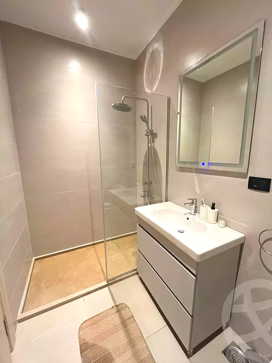 https://aqarmap.com.eg/en/listing/6694160-for-sale-cairo-new-administrative-capital-r7-rmwny-wwk-dh-lnd-llttwyr-l-qry
