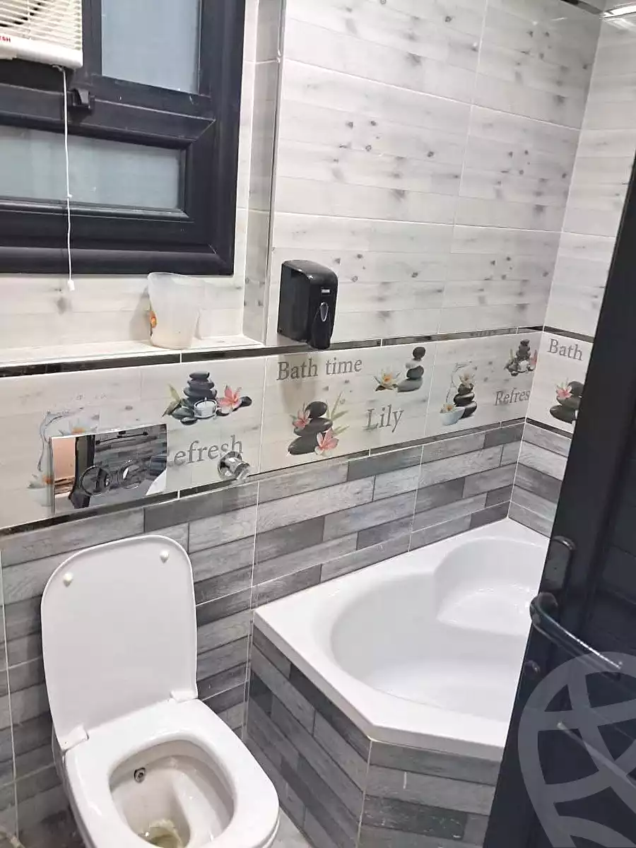 https://aqarmap.com.eg/en/listing/6694230-for-sale-alexandria-el-mandara-moritania-st