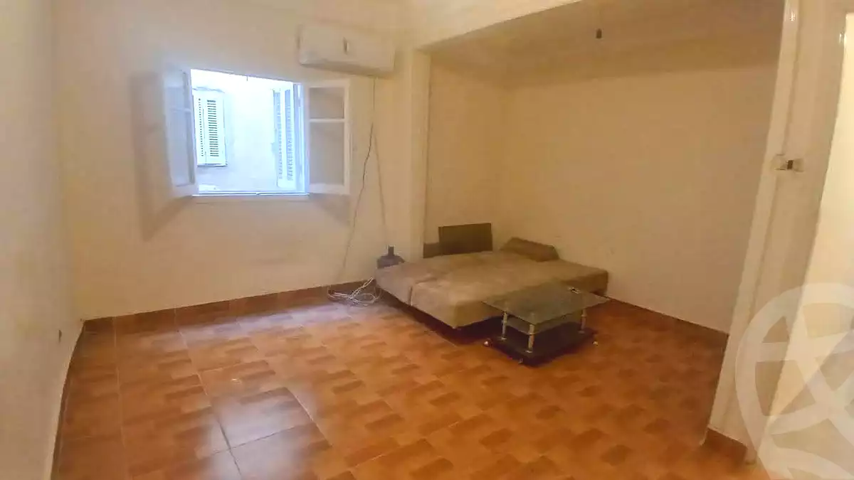 https://aqarmap.com.eg/ar/listing/6694384-for-sale-alexandria-ganaklis