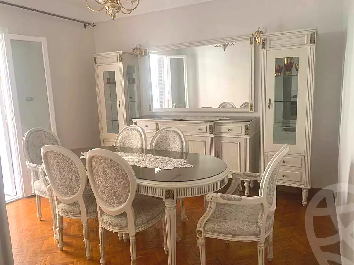 https://aqarmap.com.eg/ar/listing/6694831-for-sale-alexandria-moharram-bey-el-rasafa-st
