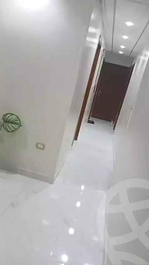 https://aqarmap.com.eg/ar/listing/6694956-for-sale-cairo-el-zaytun-lzytwn-lbhry-shr-fhmy-lkhwly