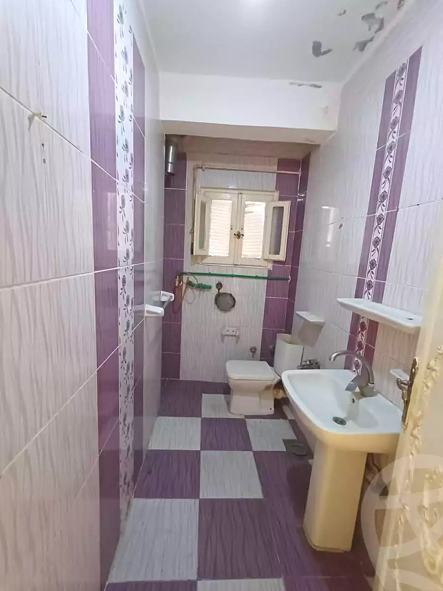 https://aqarmap.com.eg/ar/listing/6695129-for-sale-alexandria-l-jmy-lbytsh-el-hanafeya-st