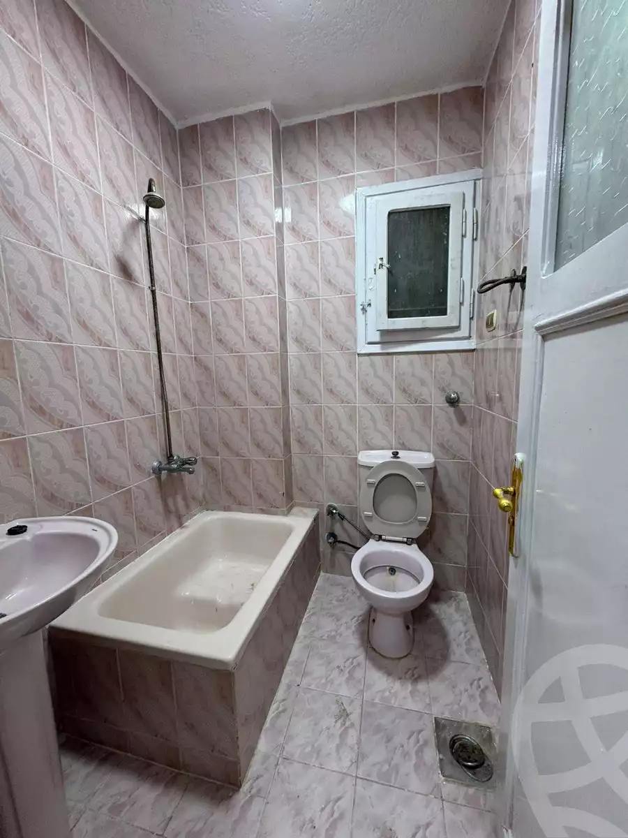 https://aqarmap.com.eg/ar/listing/6695337-for-sale-alexandria-l-jmy-shataa-el-nakheel