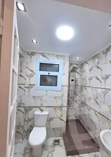 https://aqarmap.com.eg/ar/listing/6695980-for-sale-alexandria-sydy-bshr-sydy-bshr-bhry-street-17