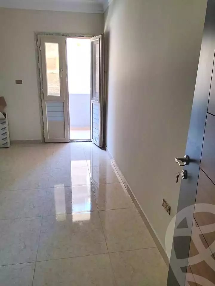 https://aqarmap.com.eg/ar/listing/6696407-for-sale-alexandria-sydy-bshr-sydy-bshr-bhry-gamal-abd-el-nasir-st