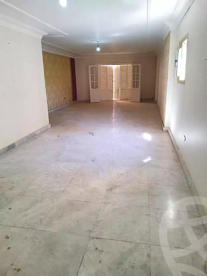 https://aqarmap.com.eg/ar/listing/6696493-for-sale-alexandria-ganaklis-shr-mrtdy-bsh